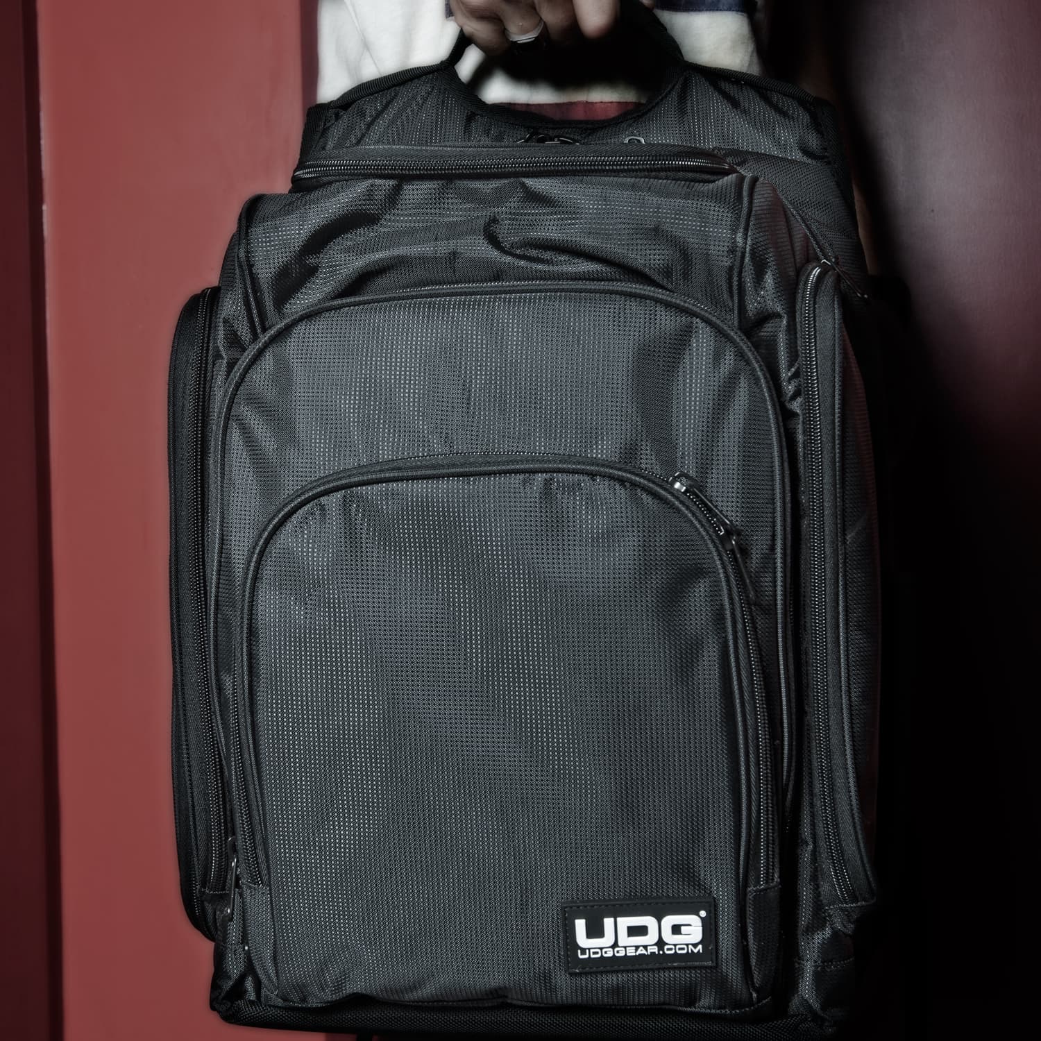 udg-ultimate-digi-backpack-laptop-dj-rucksack-f-r-16-laptop-controller image 8