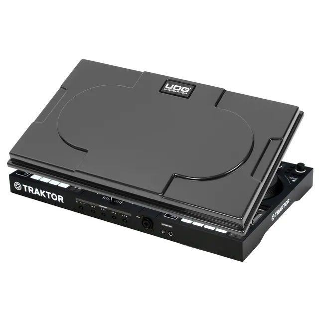udg-ultimate-equipment-cover-f-r-ni-traktor-kontrol-s4-mk3-dj-controller-schutza image 1