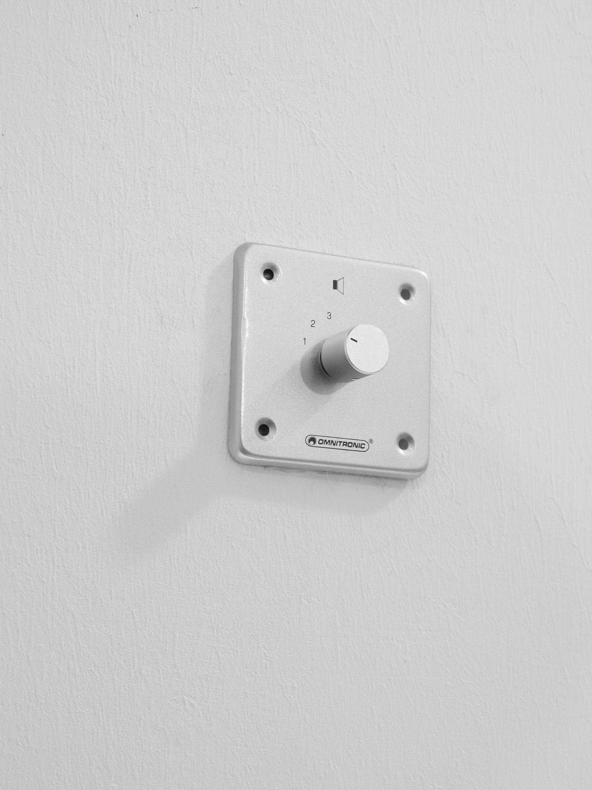 omnitronic-ela-stereo-programmw-hler-sil-einbau-umschalter-f-r-3-quellen image 5