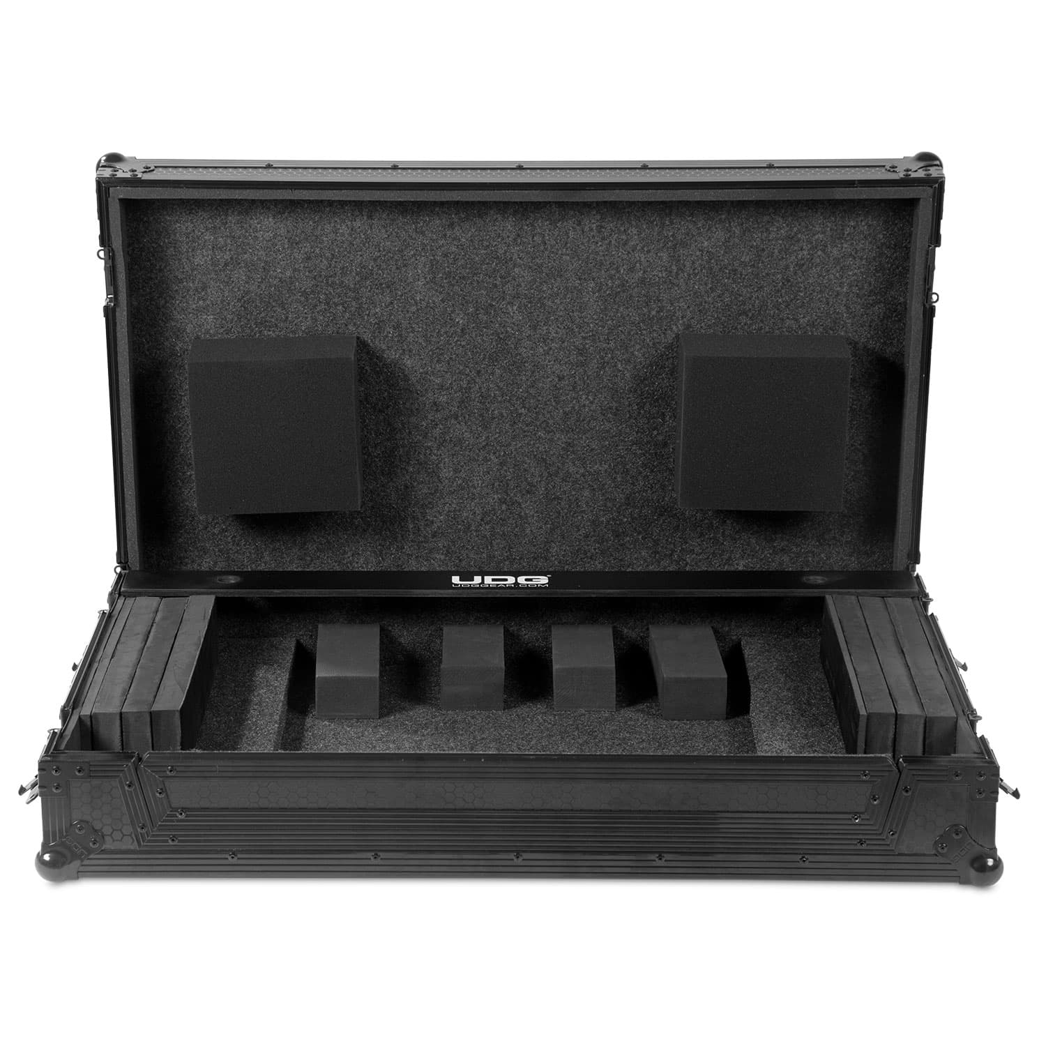 udg-ultimate-flight-case-multi-format-3xl-black-plus-wheels-dj-controller-flight image 6