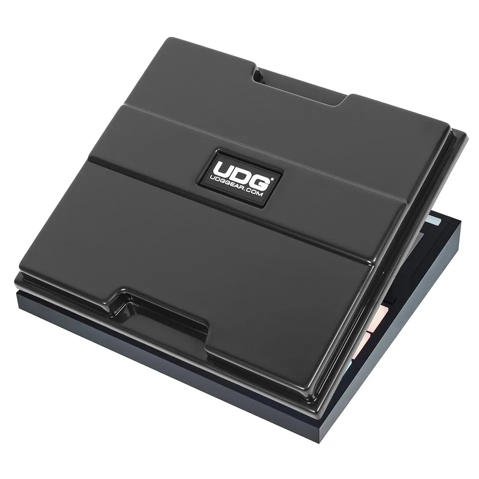 udg-ultimate-ni-maschine-mk3-equipment-cover-schwarz image 1