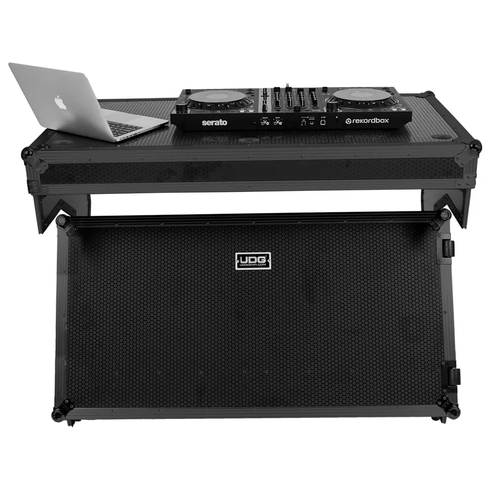 udg-ultimate-flight-case-portable-z-style-dj-tisch-plus-mit-rollen image 1