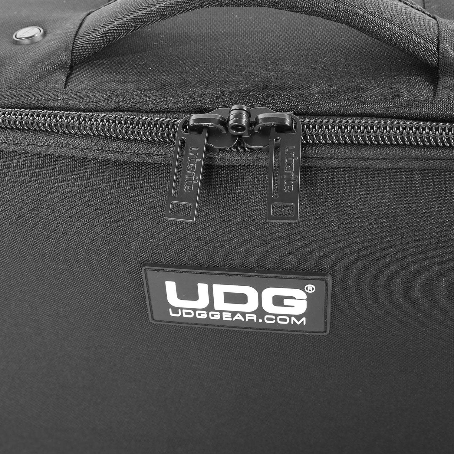 udg-urbanite-midi-controller-sleeve-large-black-dj-controller-tasche image 8