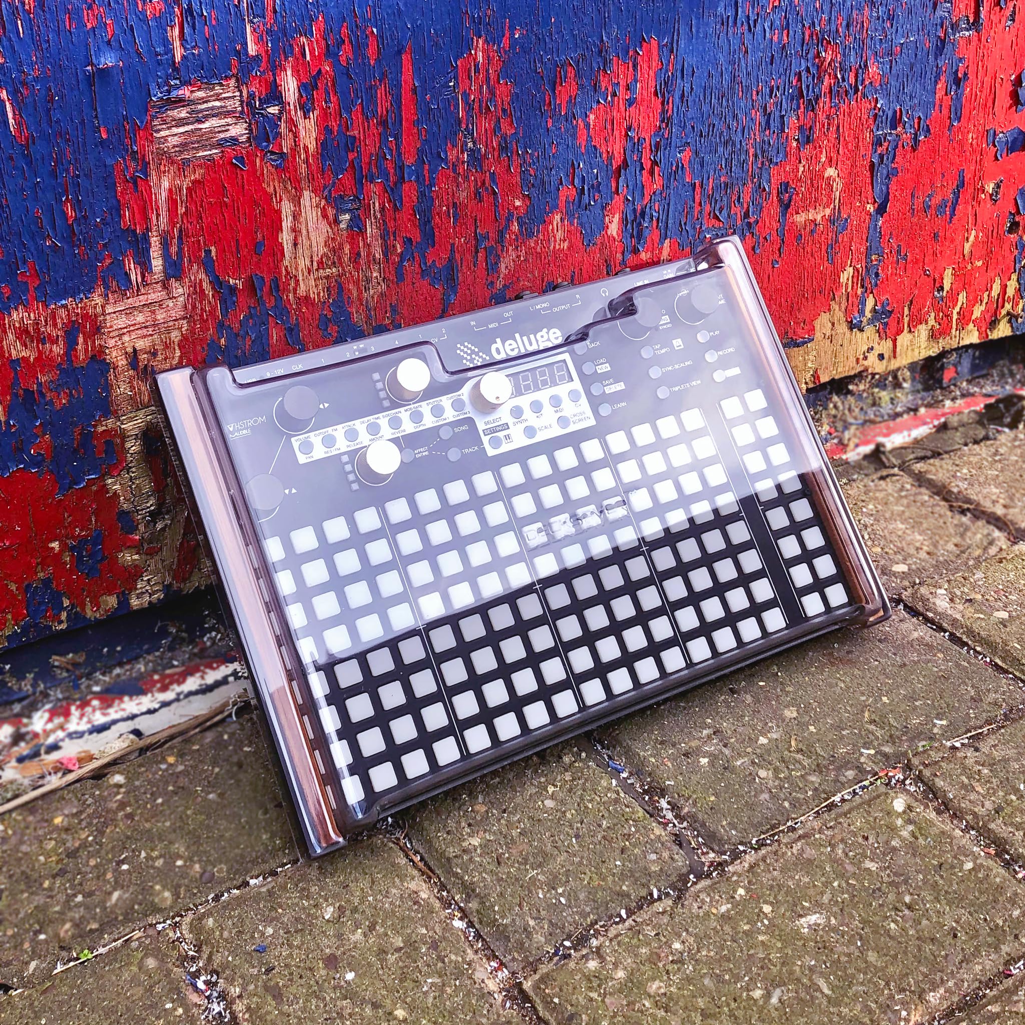 decksaver-synthstrom-audible-deluge-schutzcover image 2