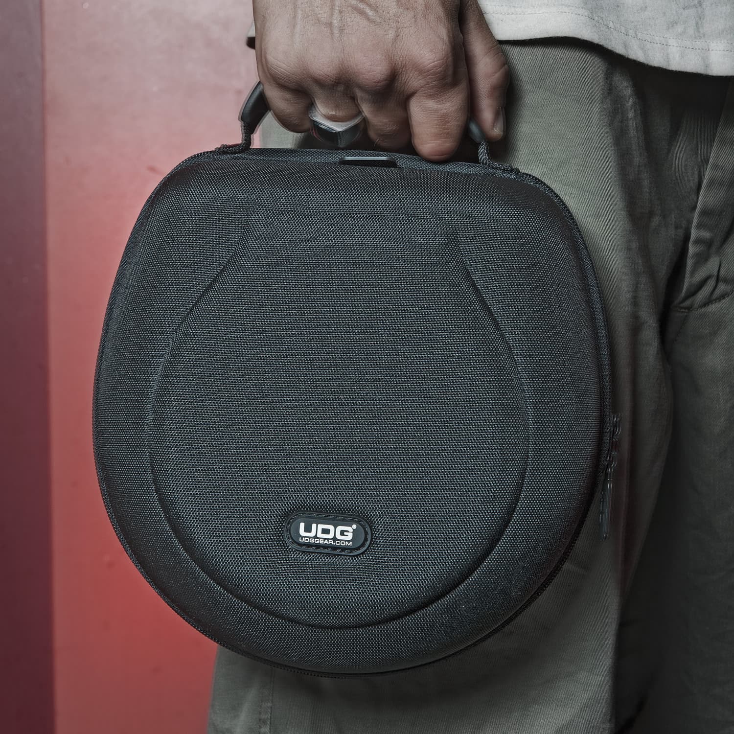 udg-creator-headphone-hardcase-large-schwarz image 4