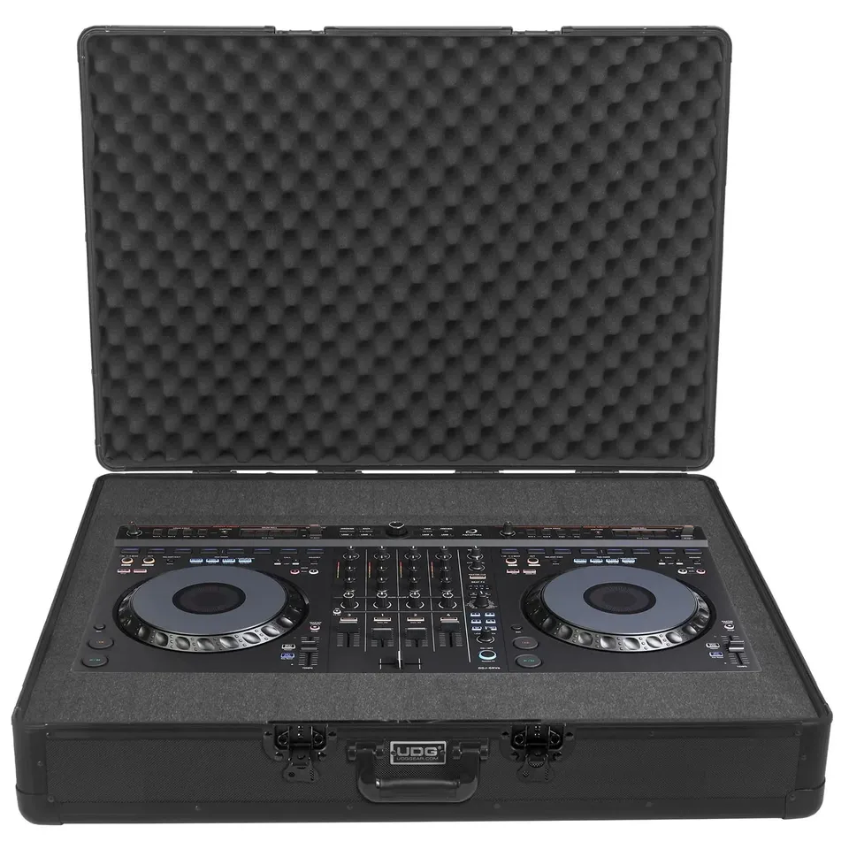 udg-ultimate-pick-foam-flightcase-f-r-alphatheta-ddj-grv6-black-outlet image 1