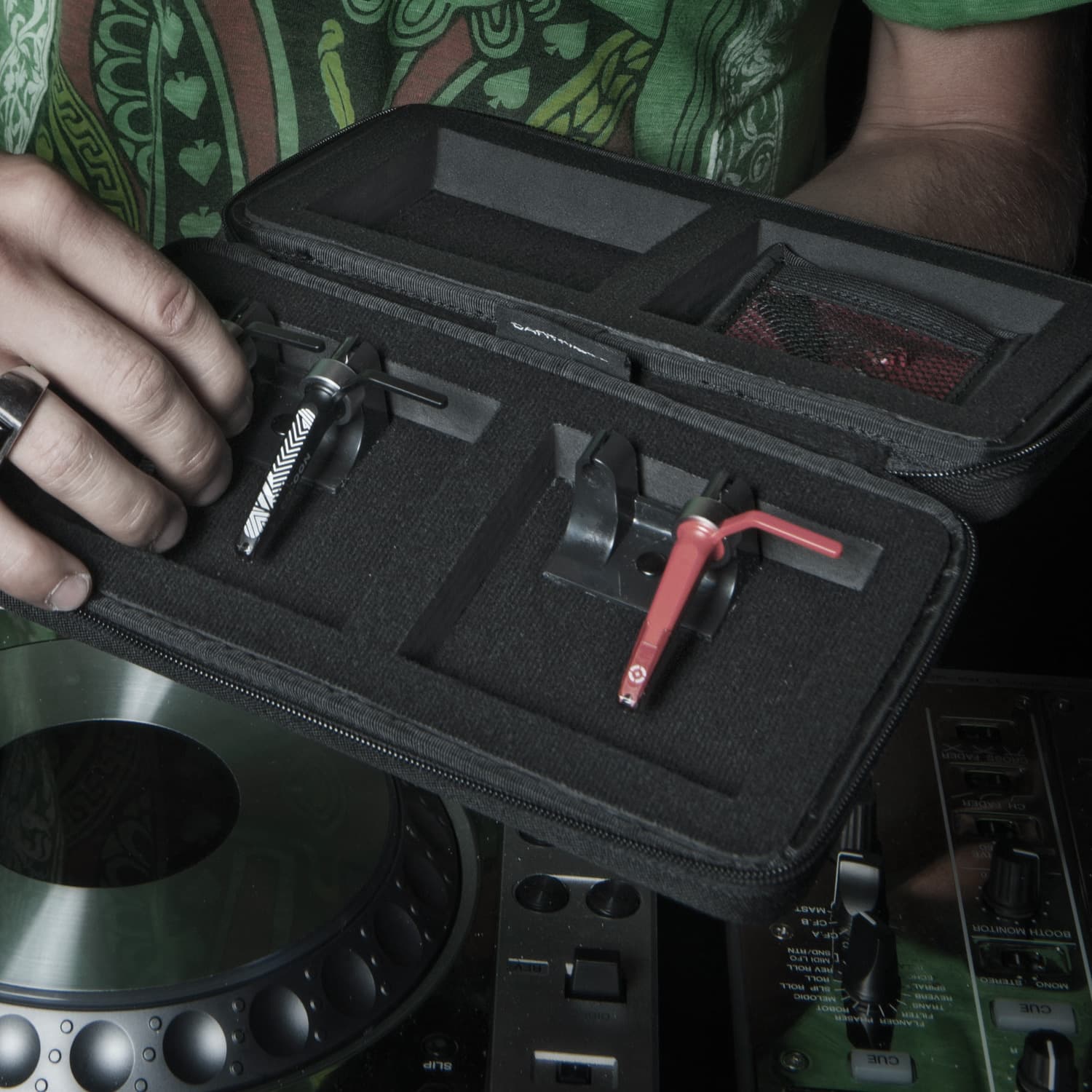 udg-creator-cartridge-hardcase-black image 2