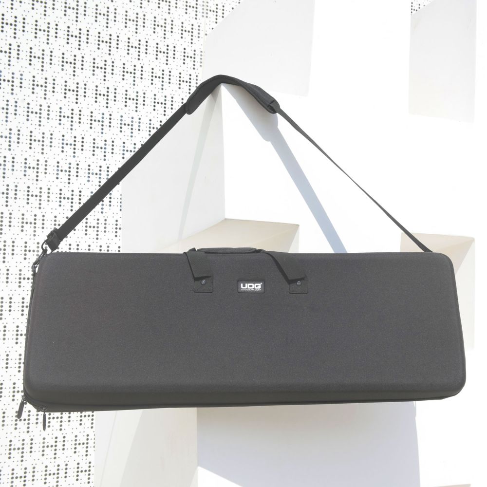 udg-creator-61-keyboard-hardcase-schwarz image 2